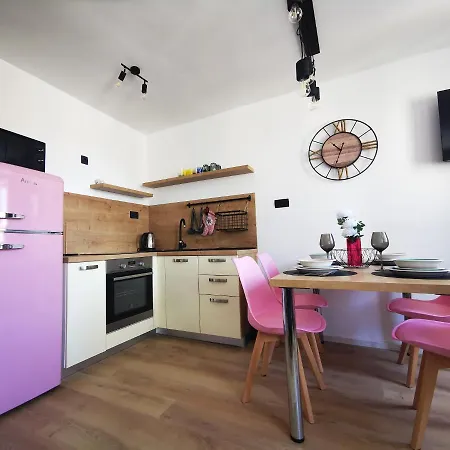 Center Bravos Makarska