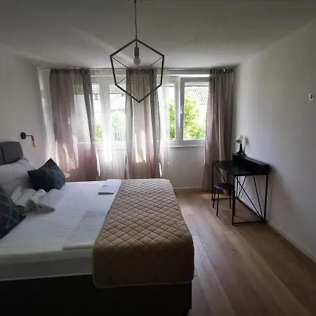 Apartment Center Bravos Makarska