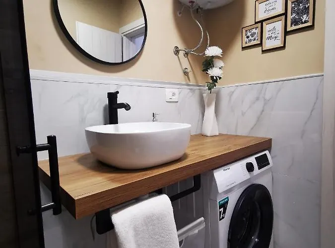 Center Bravos * Макарська