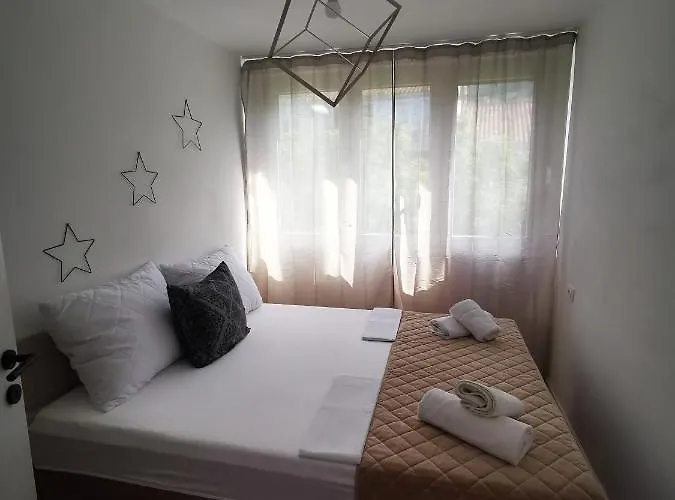 Center Bravos Apartman *